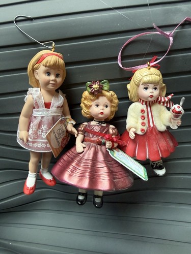 Vintage style girl - girl, doll
