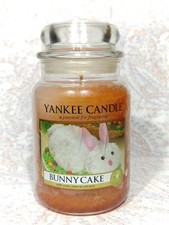 RARE Yankee Candle BUNNY CAKE