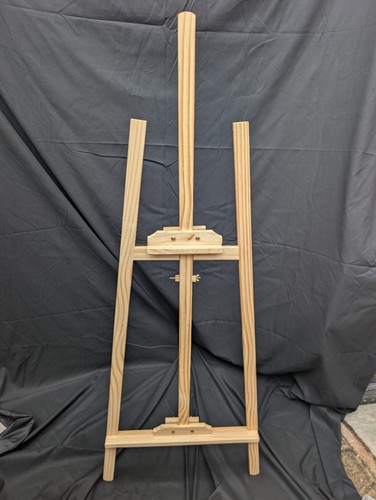 Wooden floor standing studio - wooden,