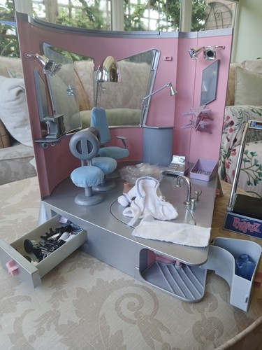 Bratz salon spa - mga, 2003