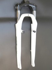 Suntour 700c NVX Forks Preload