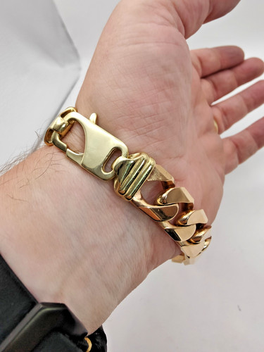 Chunky yellow gold curb - chunky,