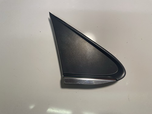 Vauxhall mokka wing triangle - x,