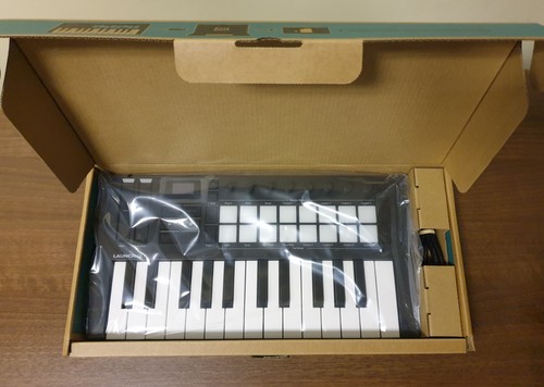 Novation launchkey mini mk4 - mini,