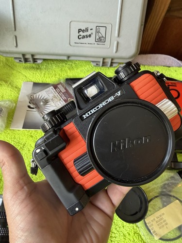 Nikon nikonos orange - nikonos-v,