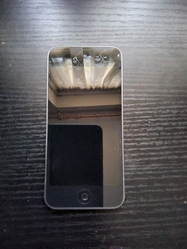 Apple ipod touch 5th - ipod,