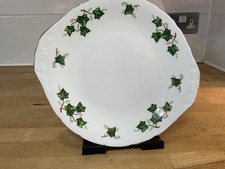 Colclough Ivy Leaf Cake Plate