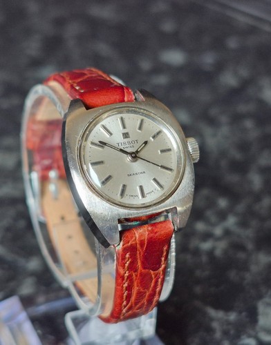 Ladies vintage tissot seastar - ladies,