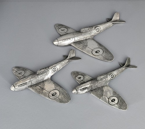 Set spitfire planes wall - planes,