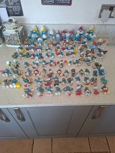 Smurf figures 100 - x, lot