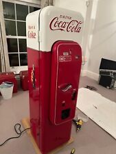 VENDO 44. COCA COLA VENDING MACHINE FRIDGE ….cica 1956