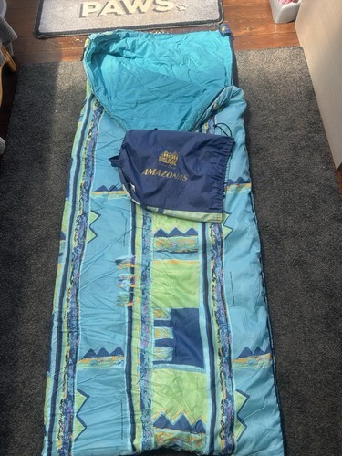 Sleeping bag with - with, carry