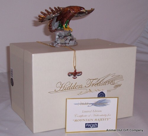Hidden treasures golden - treasures,