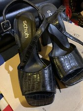 SCHUH WOMEN'S SHOES Black open