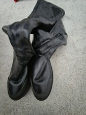RIVER ISLAND  BLACK CHUNKY OVER THE KNEE PATENT TOE BOOT SIZE 6 FAB CONDITION 