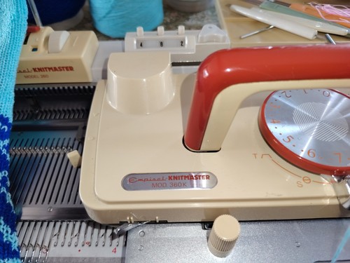 Knitmaster 260k knitting - knitmaster,