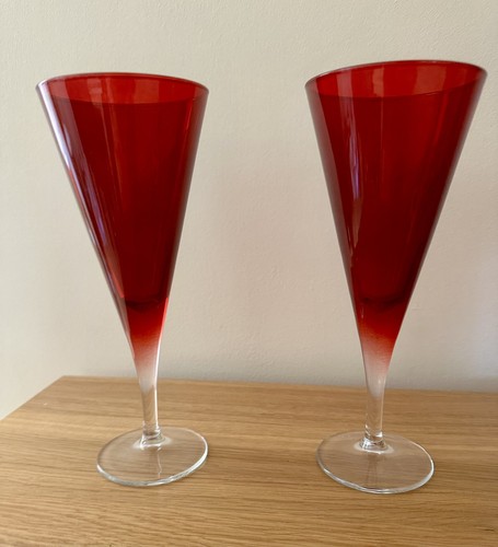 Cranberry glass cocktail - 2,