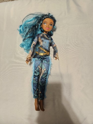 Disney descendants movie - movie, uma