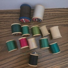 VTG Lot 13 Thread Wooden