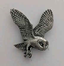 Vintage Owl In Flight Pewter