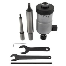 Self-Reversing Threading Head