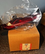 LR181915 Genuine Brand New Range Rover Velar L560 Rear Right Fog Light.