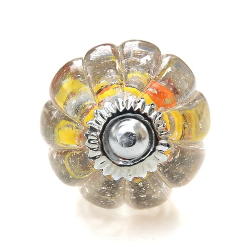 Small chic cupboard door knobs