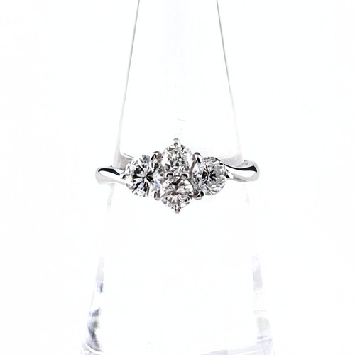 Melee diamond design ring - melee,