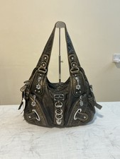 Trendy Angel Kiss  bronze