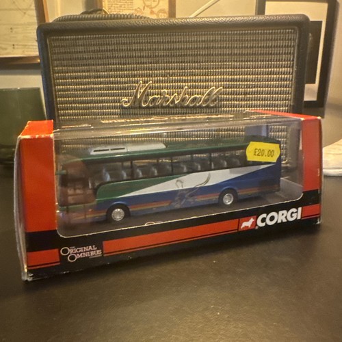 Corgi om45903 van hool - corgi,