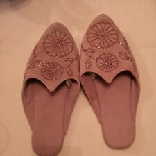 Size 5-6 Aladdin Genie Style Slippers Pantomime - great condition