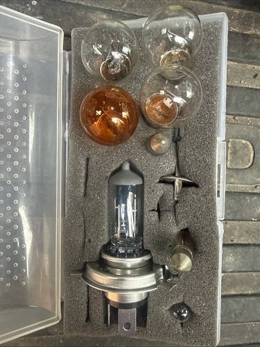 Halfords car light - car, kit