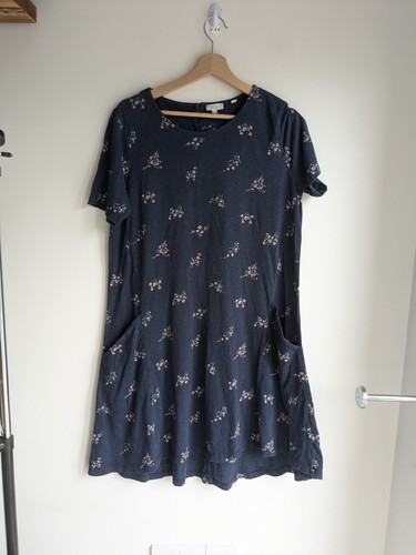 Fat face navy - uk, white