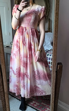 Flattering Vintage Pink Floral