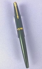 Vintage Parker 45 Fountain Pen
