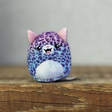 Squishmallow Squishville Kat