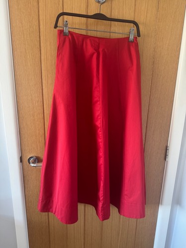 Bnwt zara red - pleated, midi