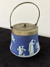Wedgewood Victorian Dark Blue