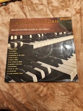 Allen Williams Hammond Organ