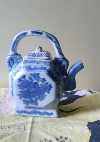 Vintage handpainted blue white - vintage,