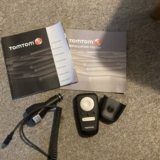 Tom Tom GO 530 Remote & Car Holder & Instruction Booklet