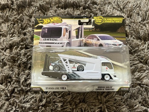 Hotwheels team transport 07 - hotwheels, ‘07