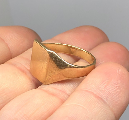 Vintage 9ct solid gold - vintage,
