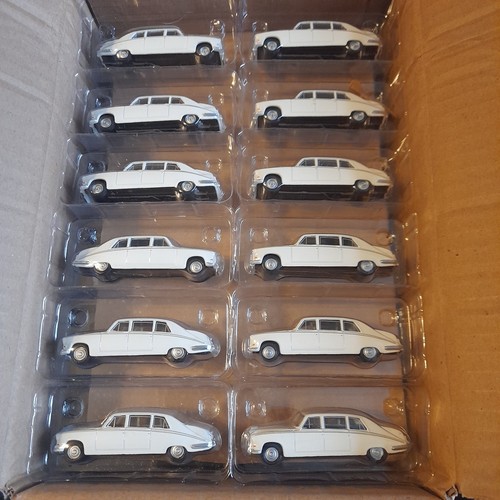 Diecast cars joblot - diecast, ds420