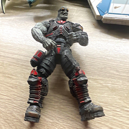 Gear war locust drone - of,