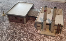 Power Station OO Gauge Model Industrial Building Chimneys and Warehouse Building