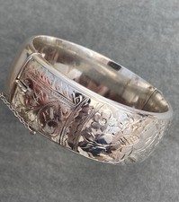 Vintage Sterling Silver Hinged