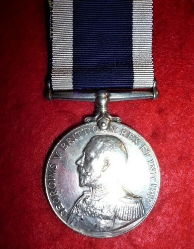 Royal navy g c - l.s., medal