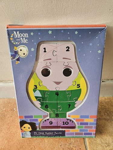Onion moon and 10 - moon, piece