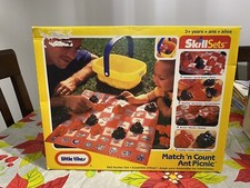 Little Tikes Match n Count Ant